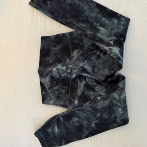 Lululemon Athletica Black and Gray Tie-Dye Leggings